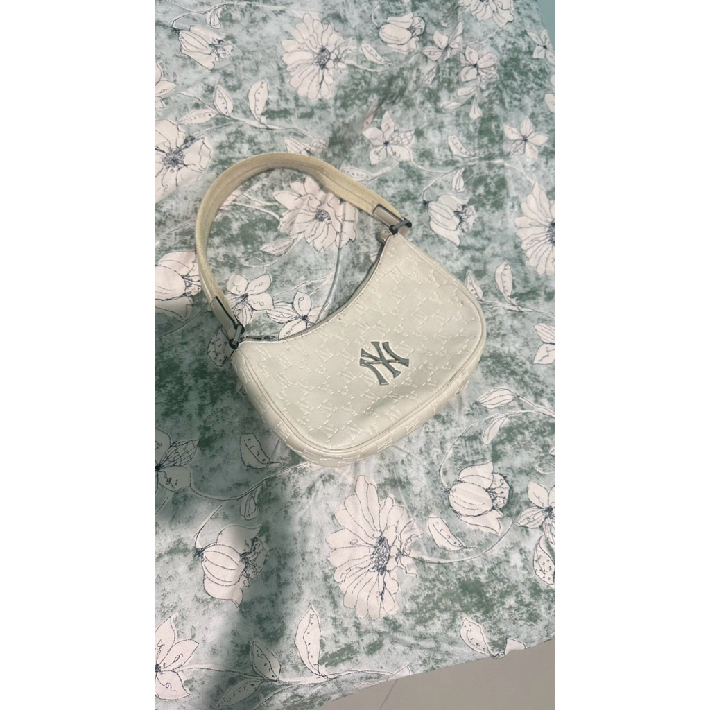 MLB preloved