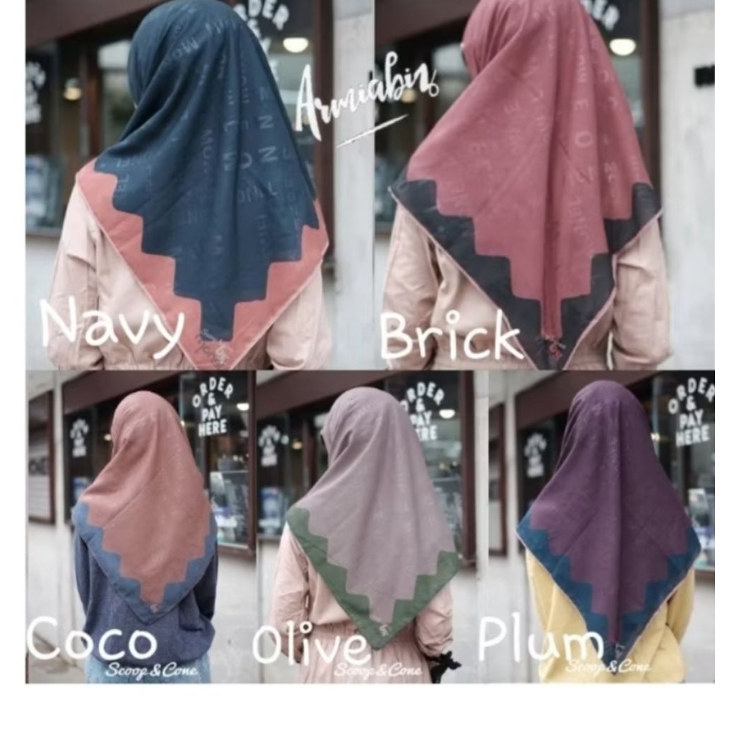 Jilbab Scoop&Cone Border Embossed (PLUM)