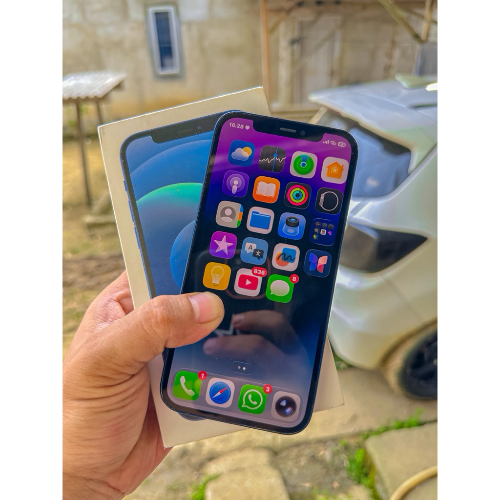 iphone 12 64gb ibox second