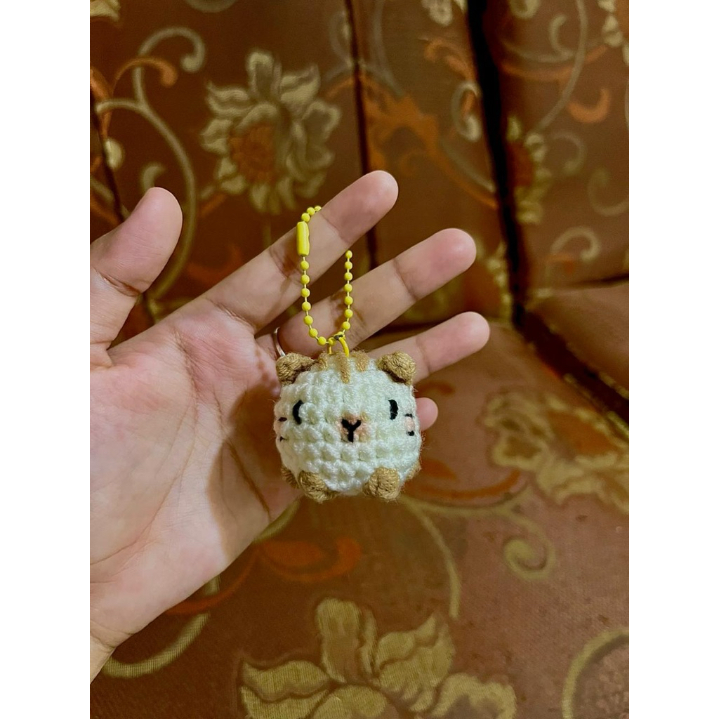 keychain rajut motif kucing