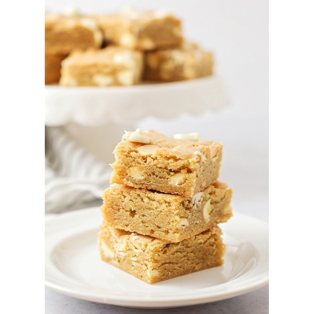 Blondies Fudgy