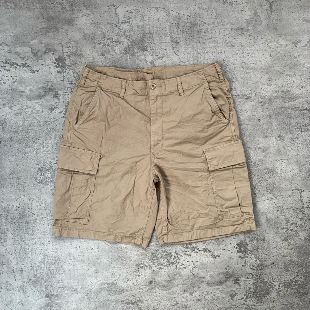 Celana Pendek Cargo Uniqlo