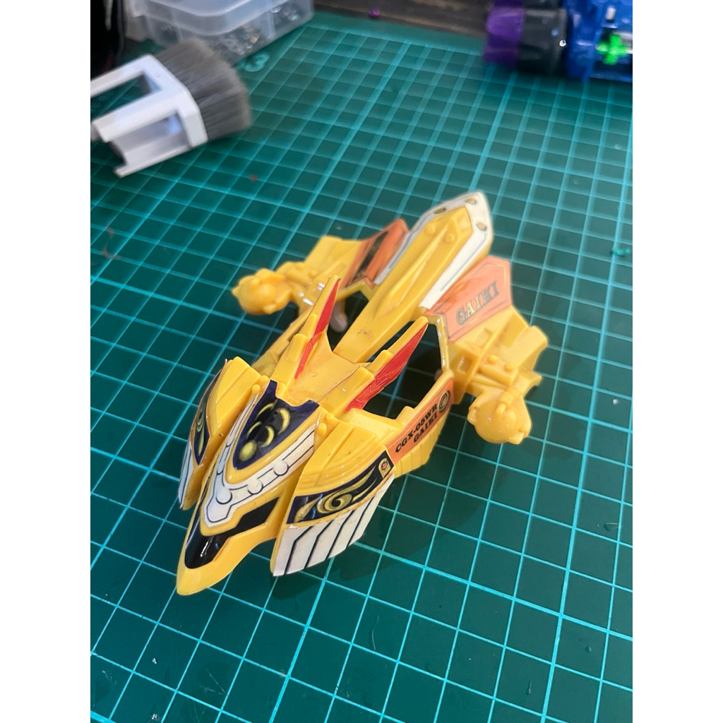 Cover Gaiki KW Crush gear