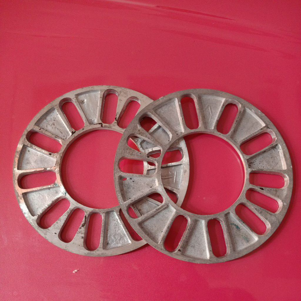 spacer velg mobil universal