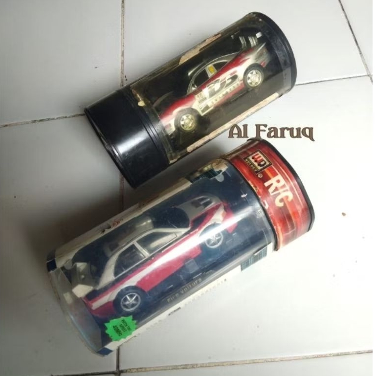 mobil Remot Jadul RC Tabung 2 unit