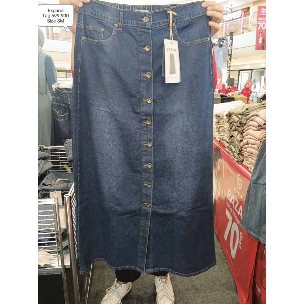 Rok Expand Denim Span Terbaru