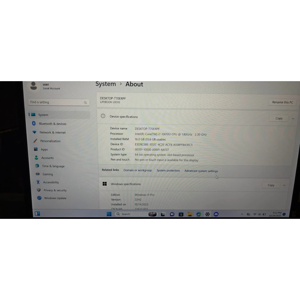 fujitsu core i7 gen 10