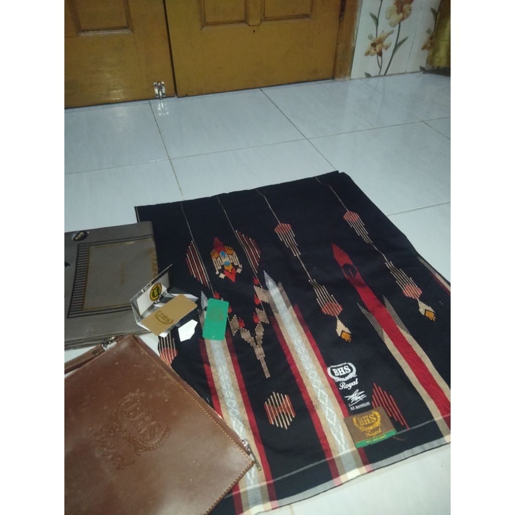 sarung bhs stc royal