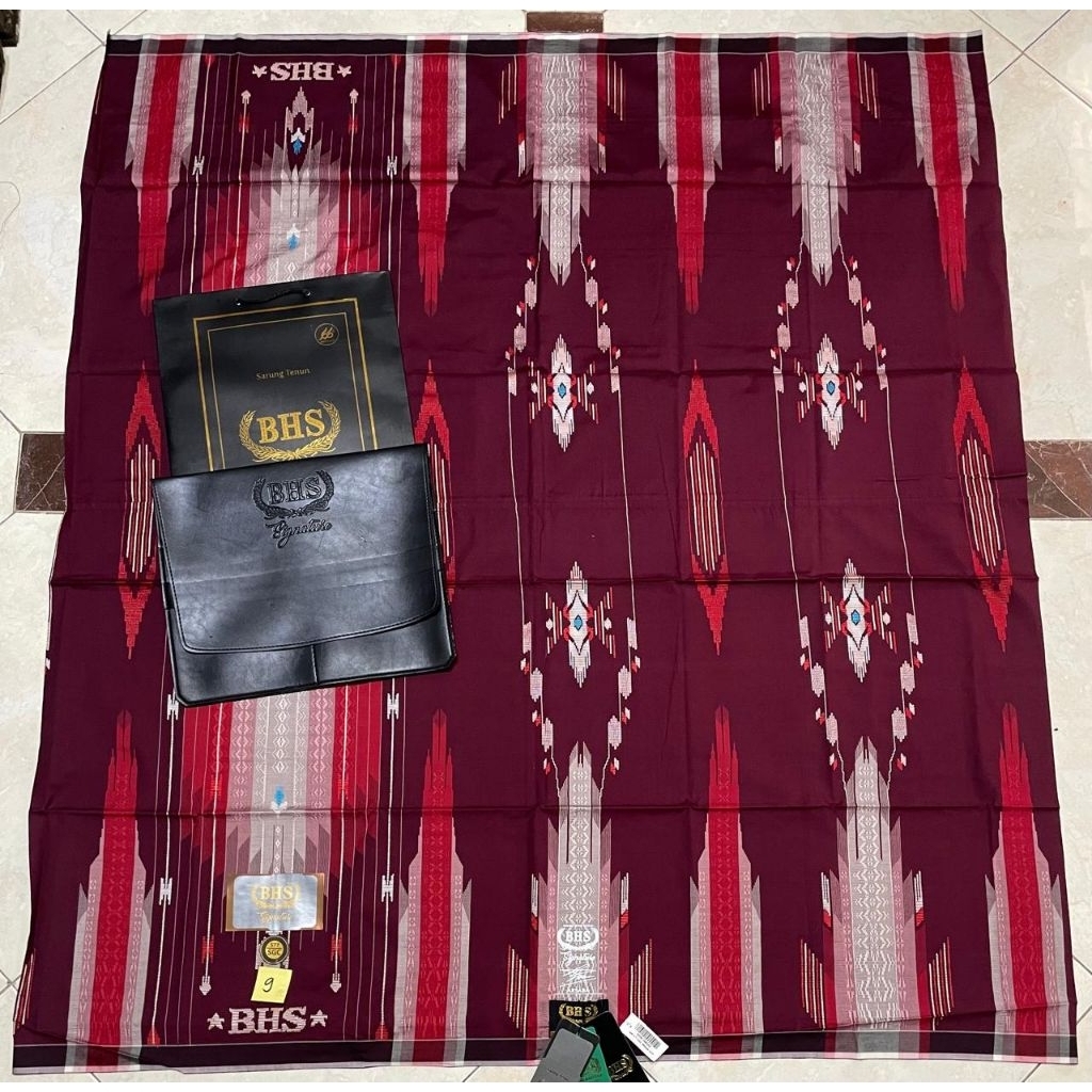 Sarung BHS Signature MS Motif SGC GOLD II