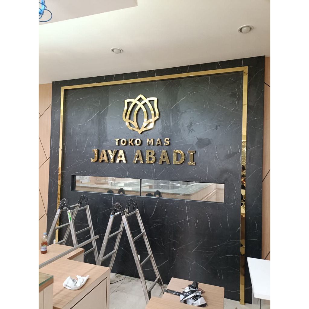 HURUF TIMBUL STAINLESS GOLD