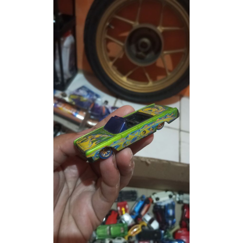 Hot Wheels 64 Lincoln Continental