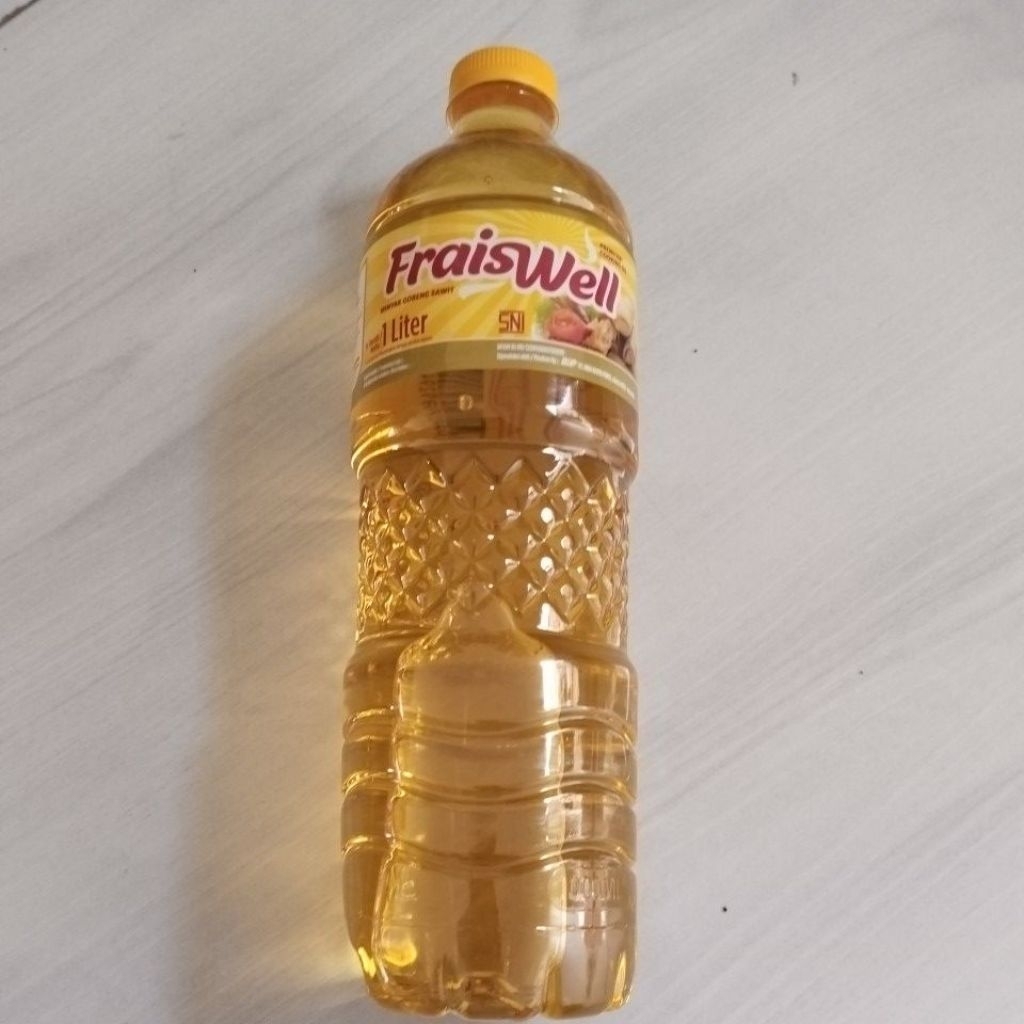 Minyak Goreng Tropical 1 Liter - Dua Kali Penyaringan, Kualitas Jernih, Kemasan Praktis