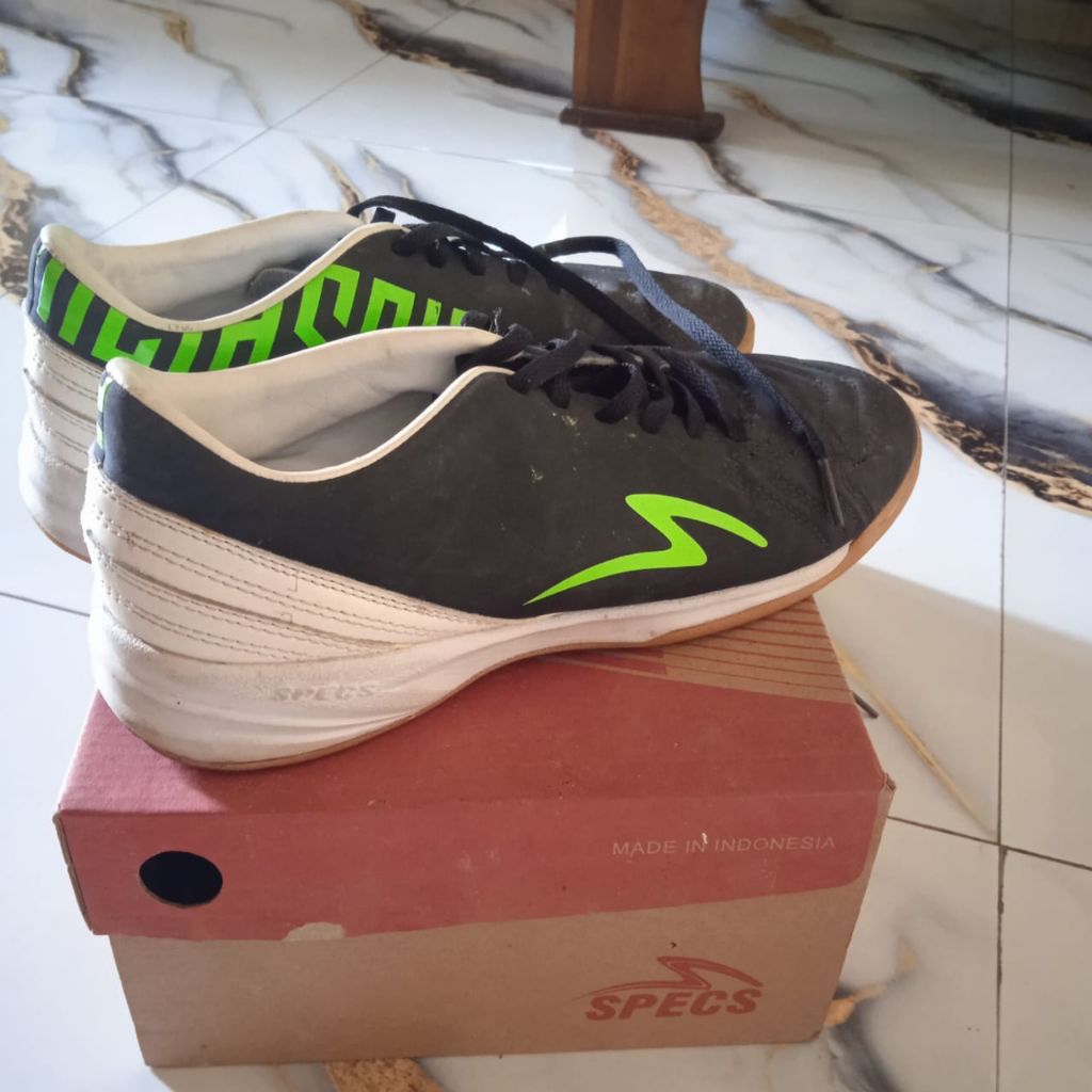 Sepatu Futsal Second Specs Musiala Original