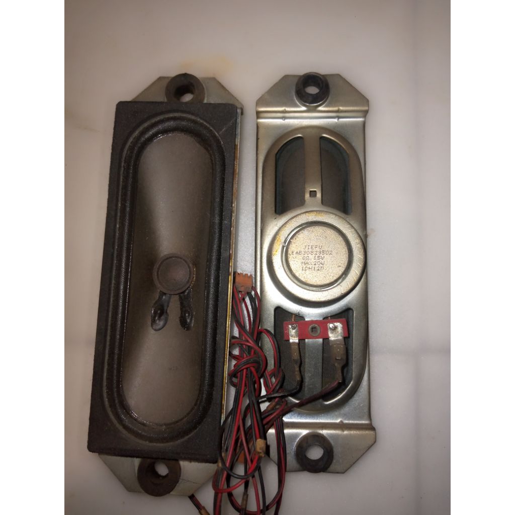 speaker tv LG 29inch slim,harga untuk 2pcs, 8 in 15 w /20 w,cabutan