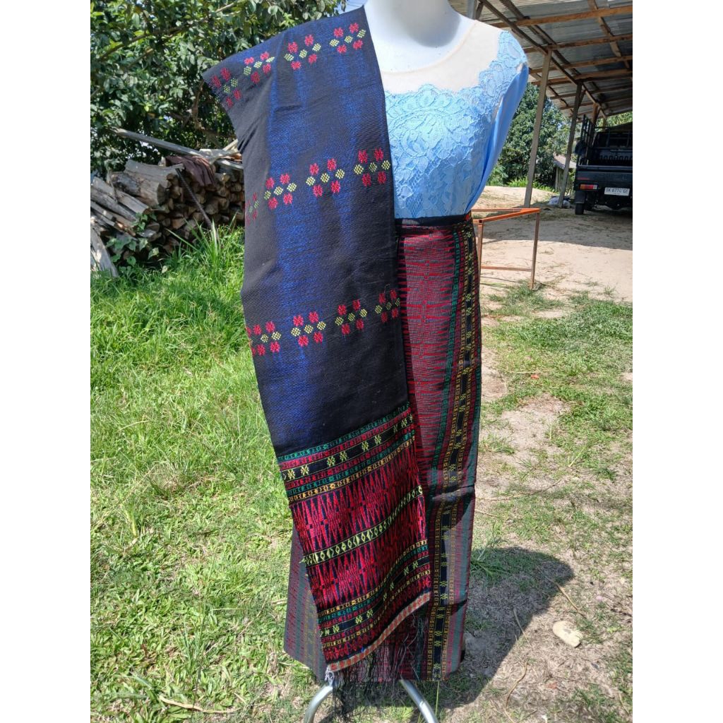 SARUNG TENUN TARUTUNG ETNIK BATAK PUCCA BINTIK BLANKET TOBA SONGKET WANITA BIRU NAVY MEWAH PALEMBANG