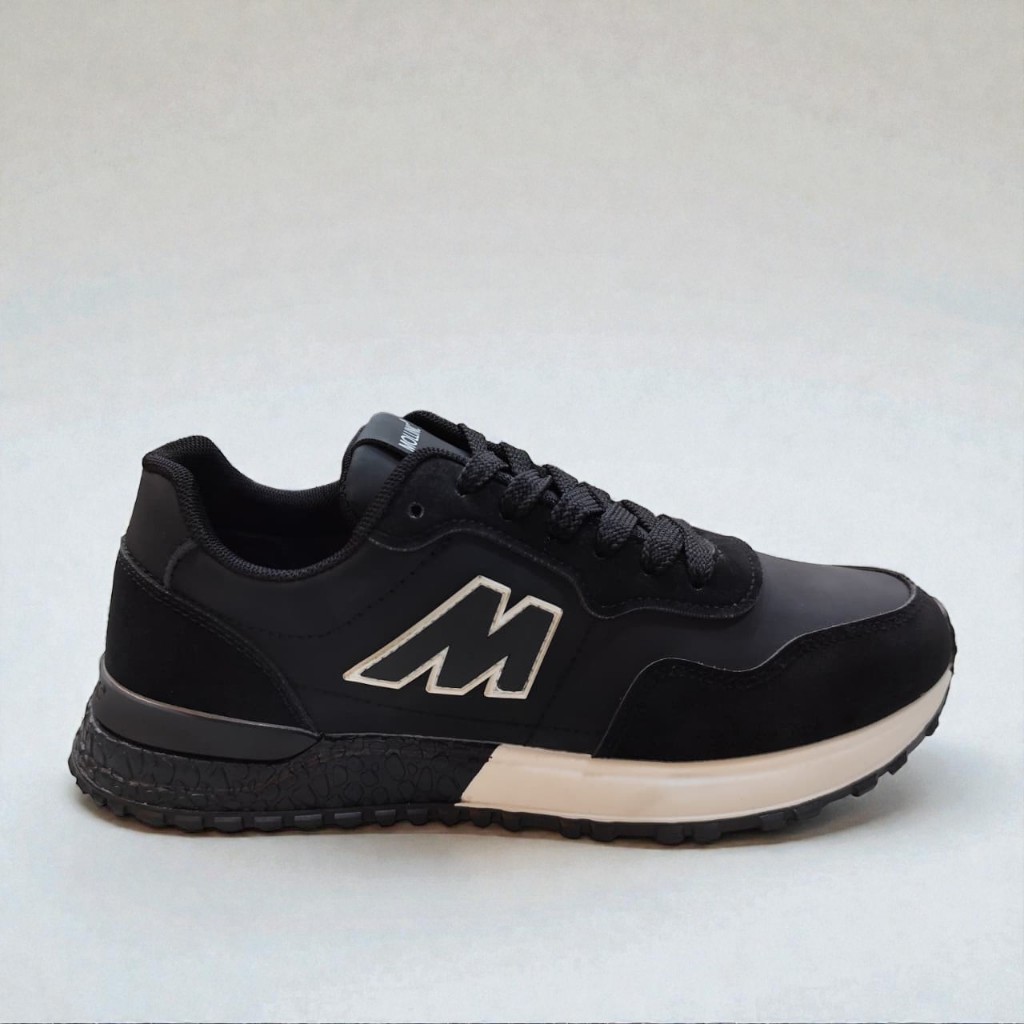 Sepatu Sneaker Pria MOLINIC HSNA 103 Fashion Casual Hitam – Stylish, Trendi & Nyaman Dipakai
