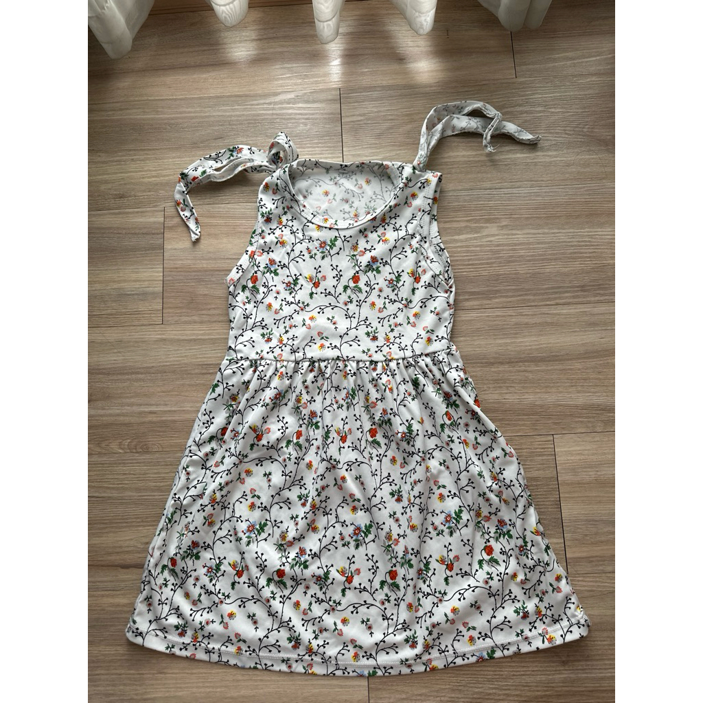 PRELOVED dress anak perempuan white flower