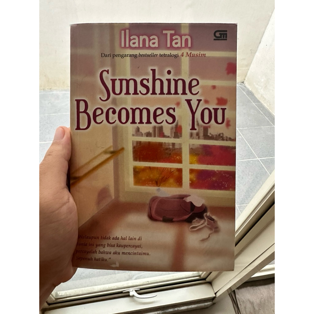 SUNSHINE BECOMES YOU ILANA TAN PRELOVED
