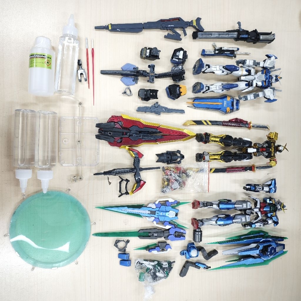 MG Qant MB Daban MG Astray Red Frame Daban MG Duel AS Daban