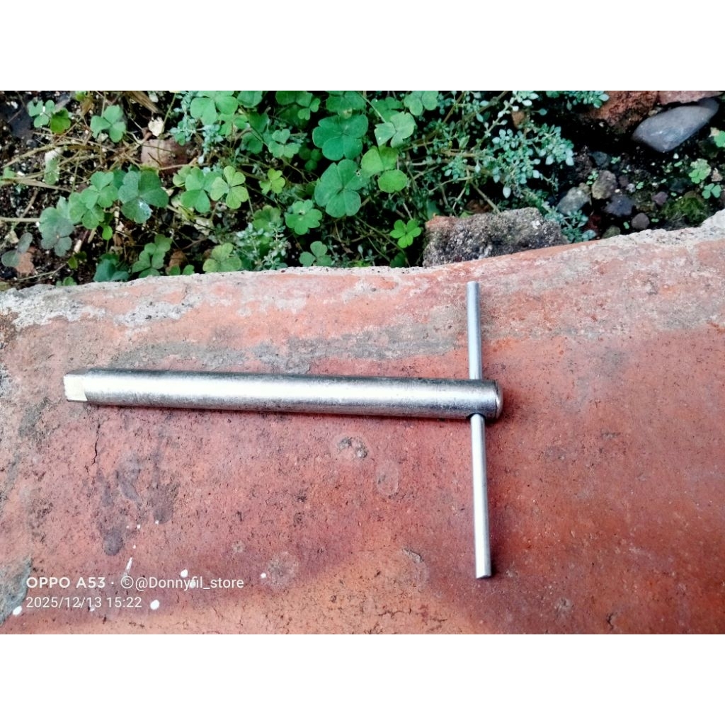 Kunci pembuka tabung angin tanam/untuk Canon Benjamin Franklin