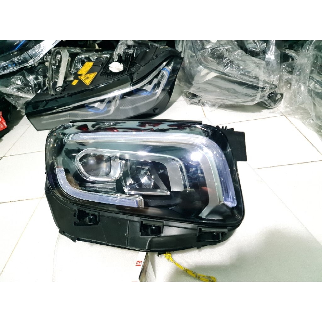 headlamp Mercedes-Benz GLB200  2020 2021