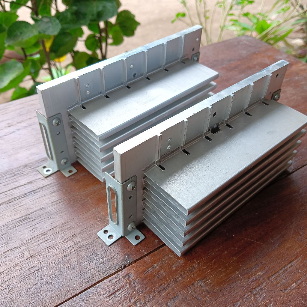 2biji Heatsink pendingin almunium panjang15cm tebal 6mm bekas masih bagus