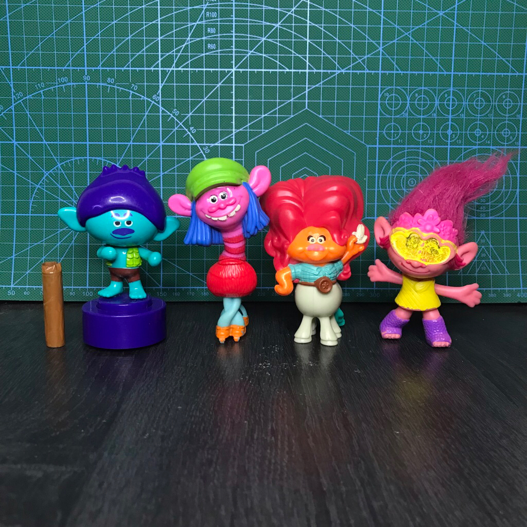 Trolls Figure Set DreamWorks Animation [PRELOVED]