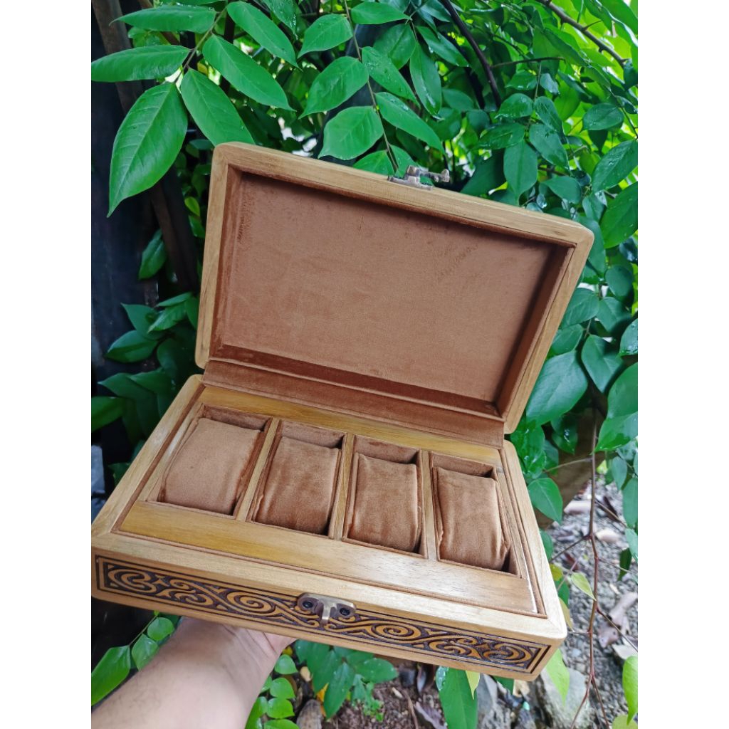 Kotak penyimpanan kotak jam tangan khusus Custom