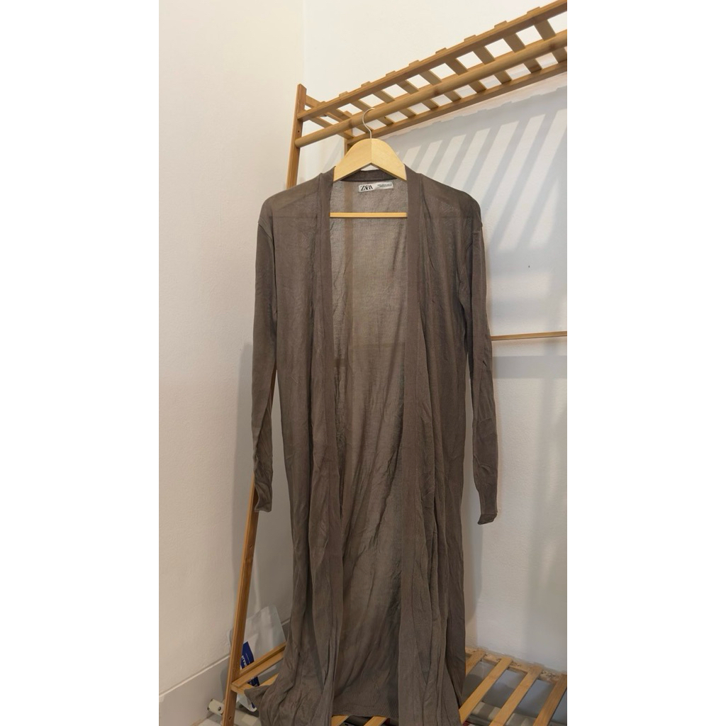 PRELOVED CARDIGAN ZARA