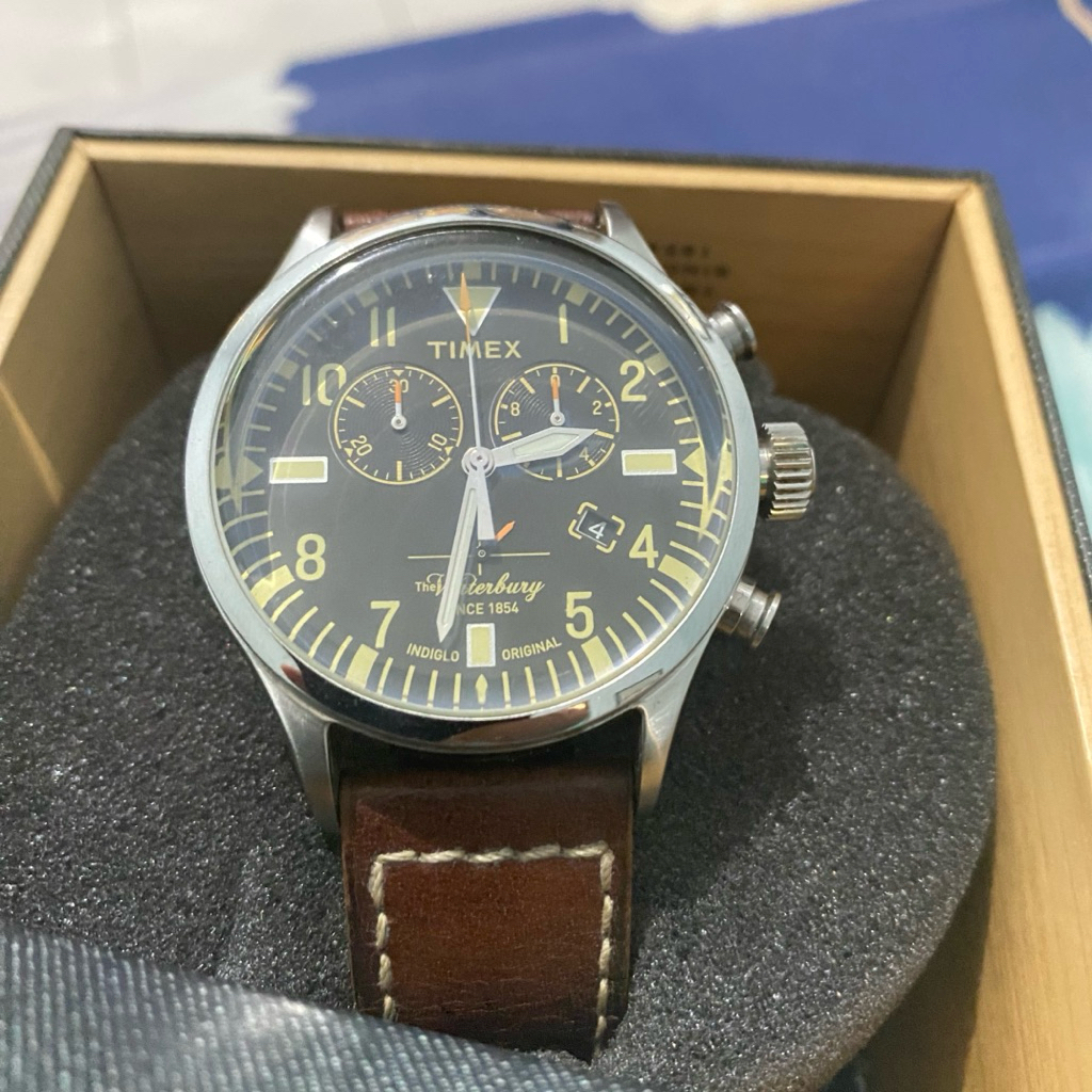 Jam tangan TIMEX CHRONOGRAPH THE WATERBURY X REDWING SHOE