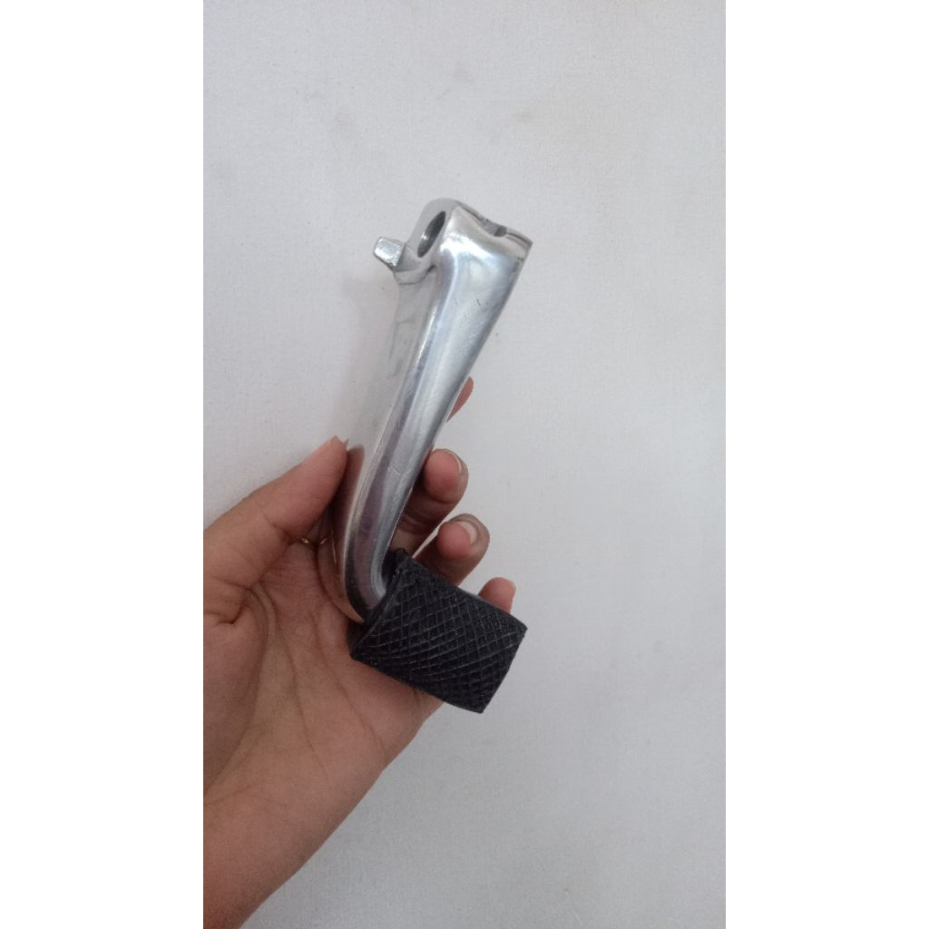 TUAS REM BELAKANG VESPA SUPER