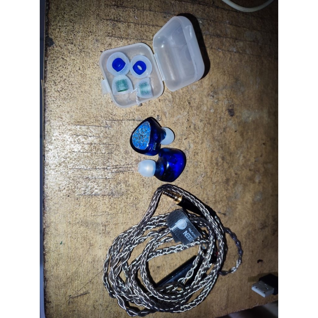 TANGZU WANER 2 HIJAU / BIRU