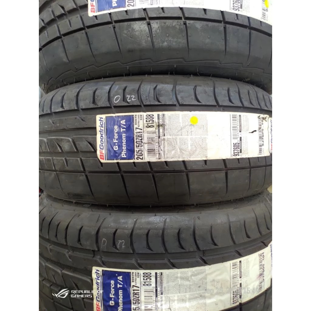 Ban BFGoodrich G-Force Phenom 205/50 R17