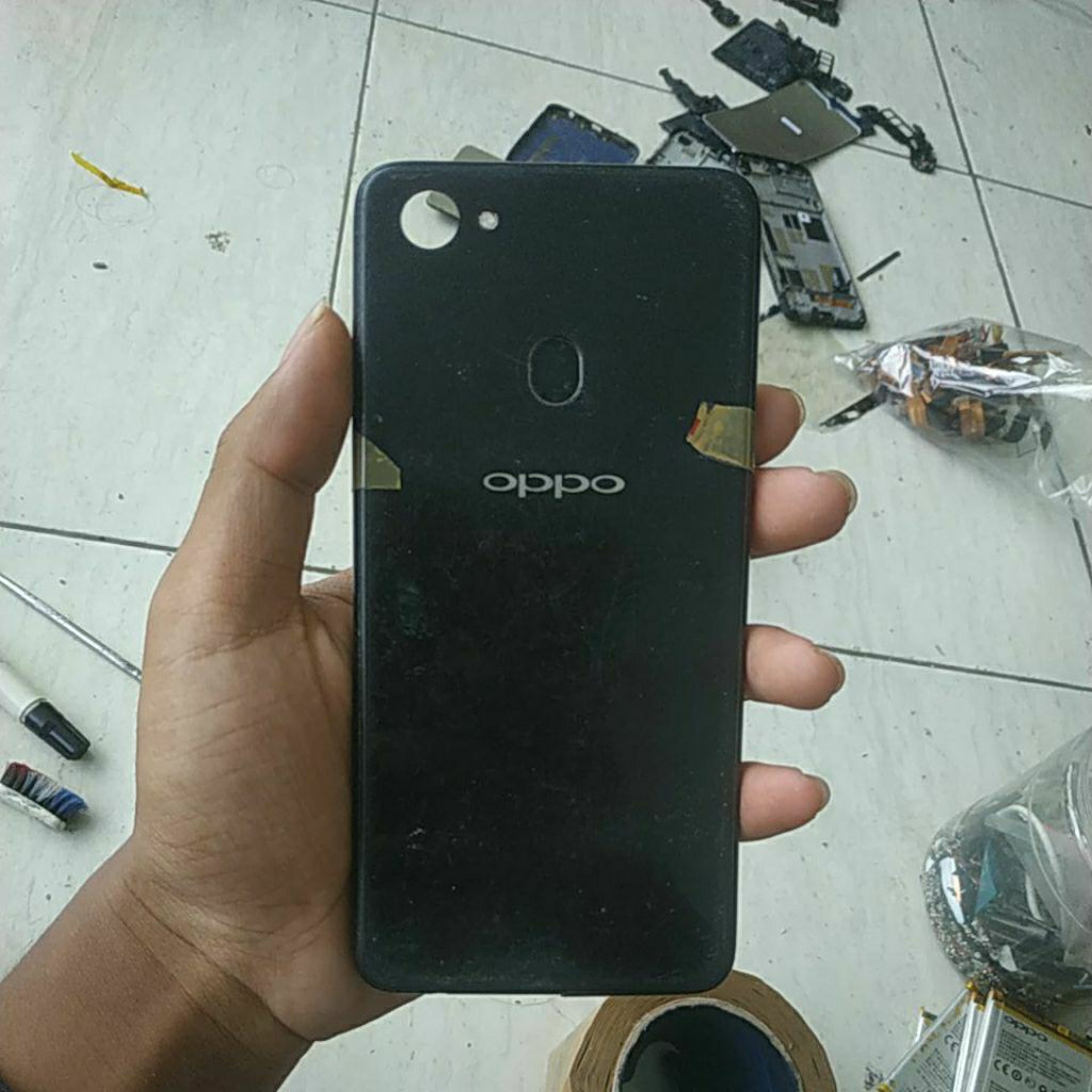 backdoor bekas Oppo f7,cek deskripsi