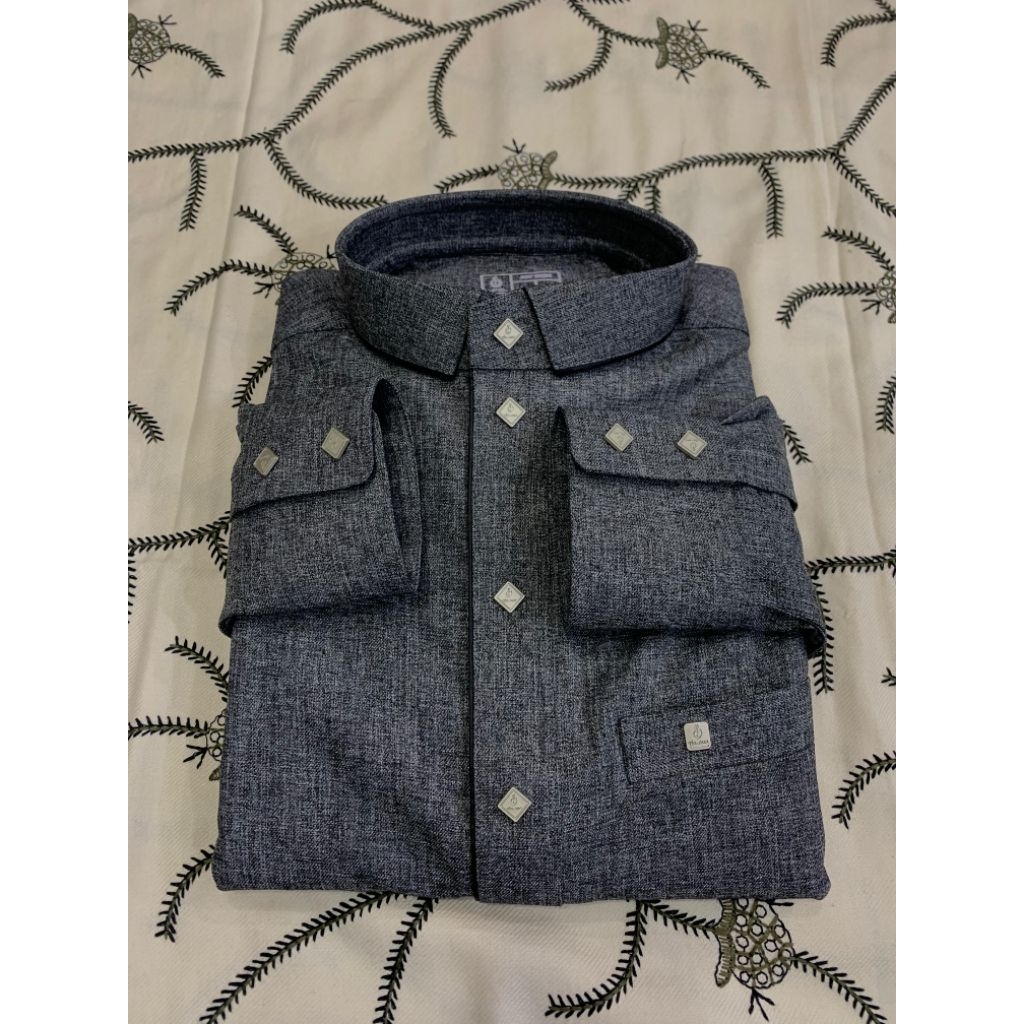 Jubah Pria Kain Wool , Gamis SlimFit kerah kemeja , Gami Pria lengan panjang Annun