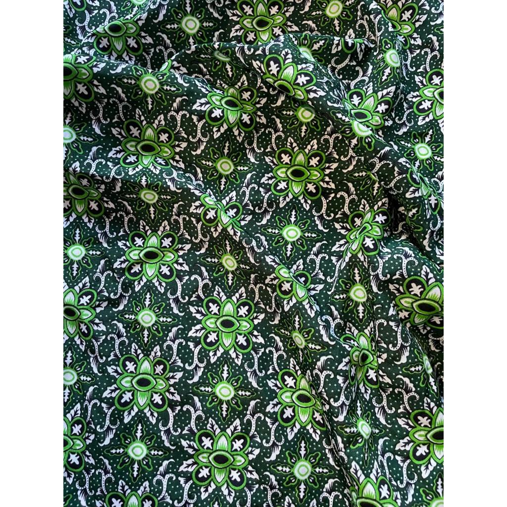 Kain Batik Hijau Premium Bahan Baju Seragam Sekolah Madrasah Diniyah