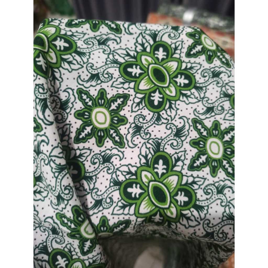 Kain Batik Hijau Madrasah Diniyah Meteran Premium Motif Kekinian