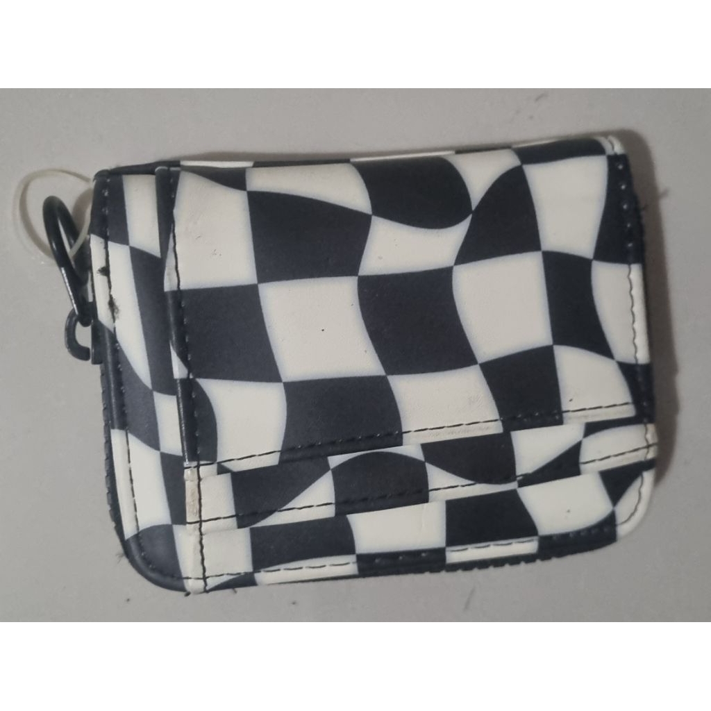 dompet pull n bear