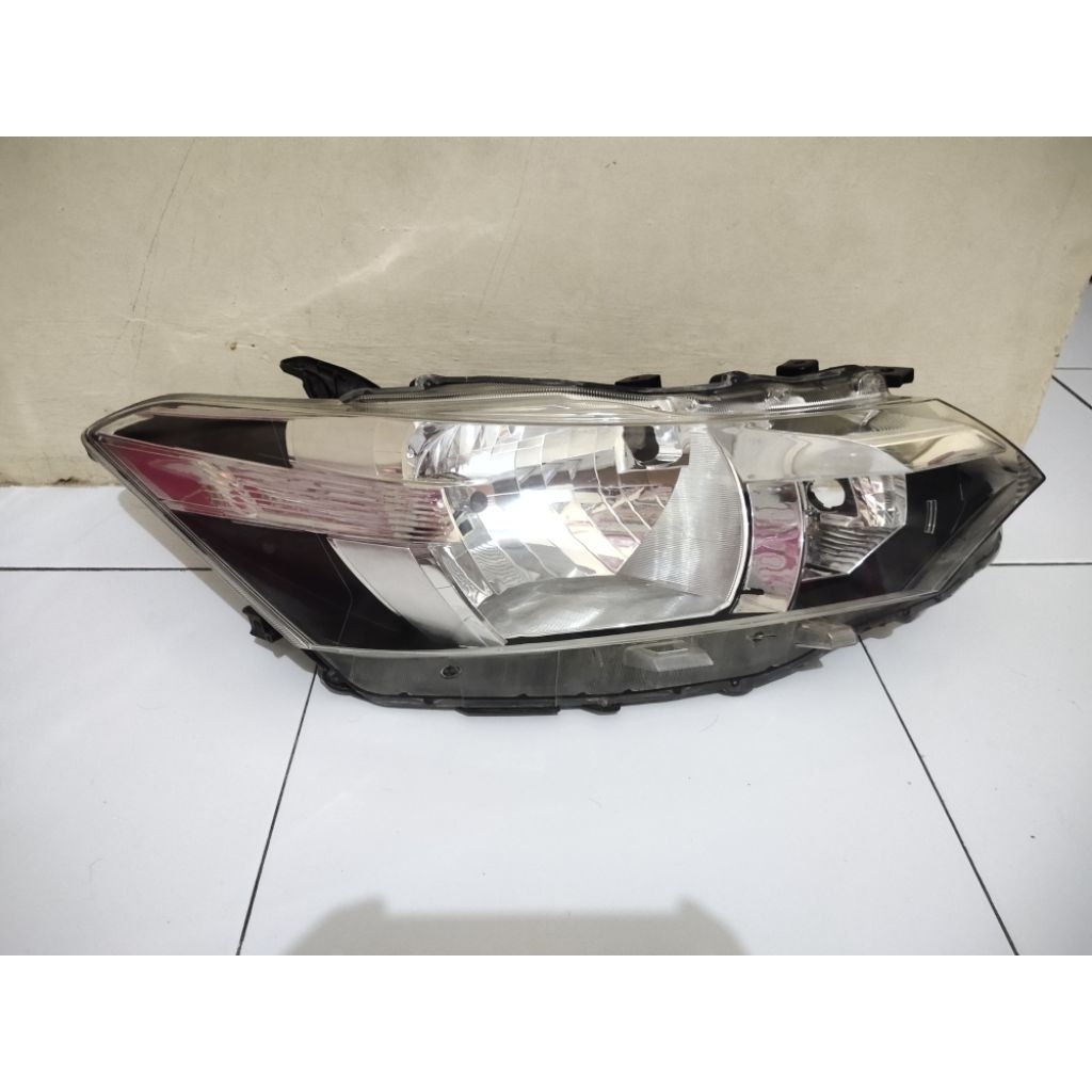 headlamp toyota vios limo 2012 2013