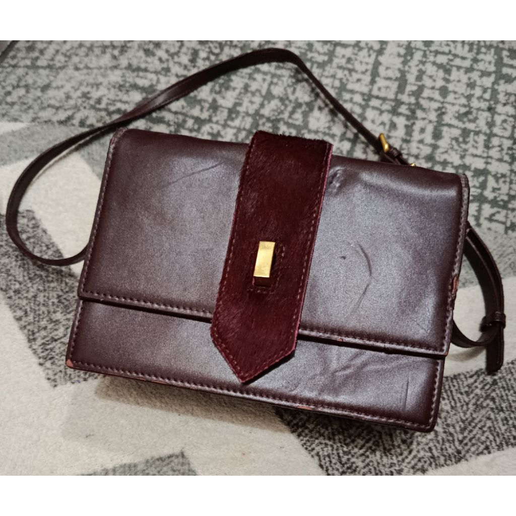 Preloved tas warna Burgundy