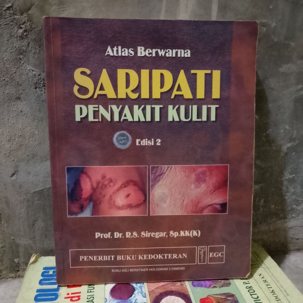 Buku atlas berwarna saripati penyakit kulit