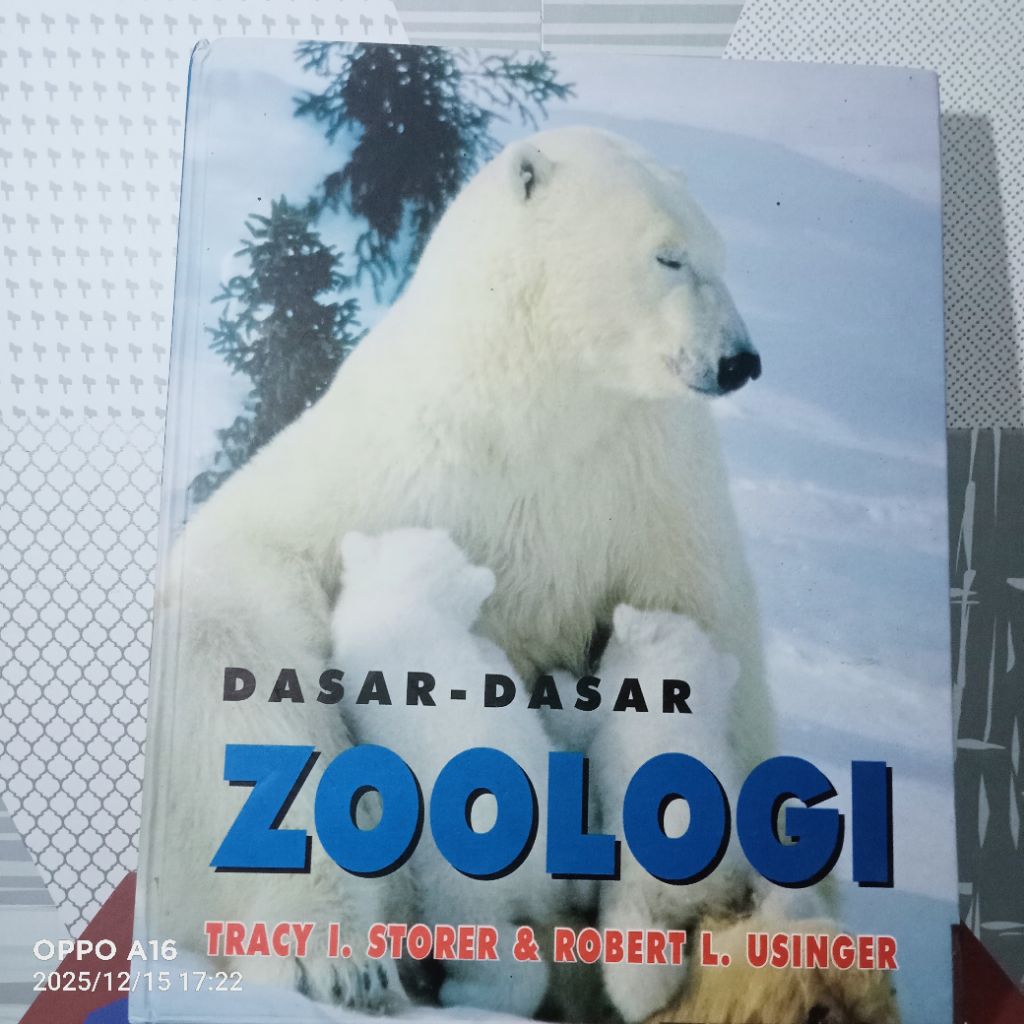 Buku Dasar-dasar Zoologi