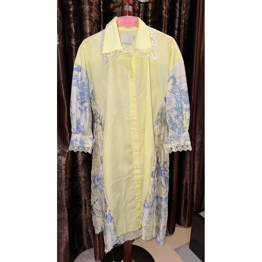 Preloved Ria Miranda - Orchidee Pleats Top