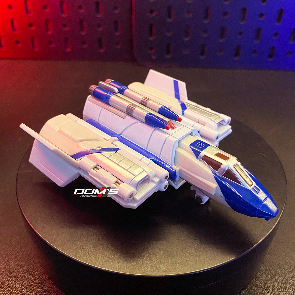 PESAWAT ULTRAMAN DX XIG FIGHTER ST - BANDAI - ULTRAMAN GAIA