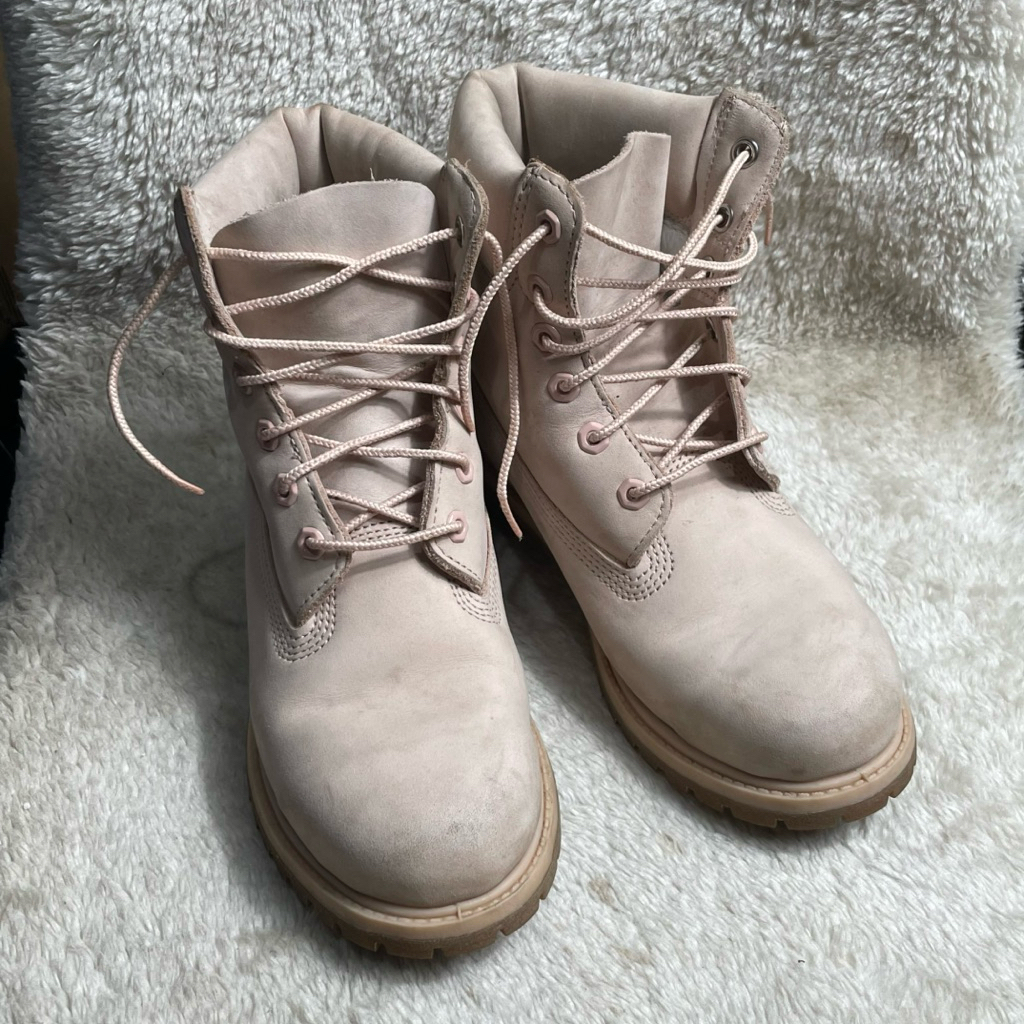 Shoes / Boots / Sepatu Cewek TIMBERLAND 6 holes Pink size 38