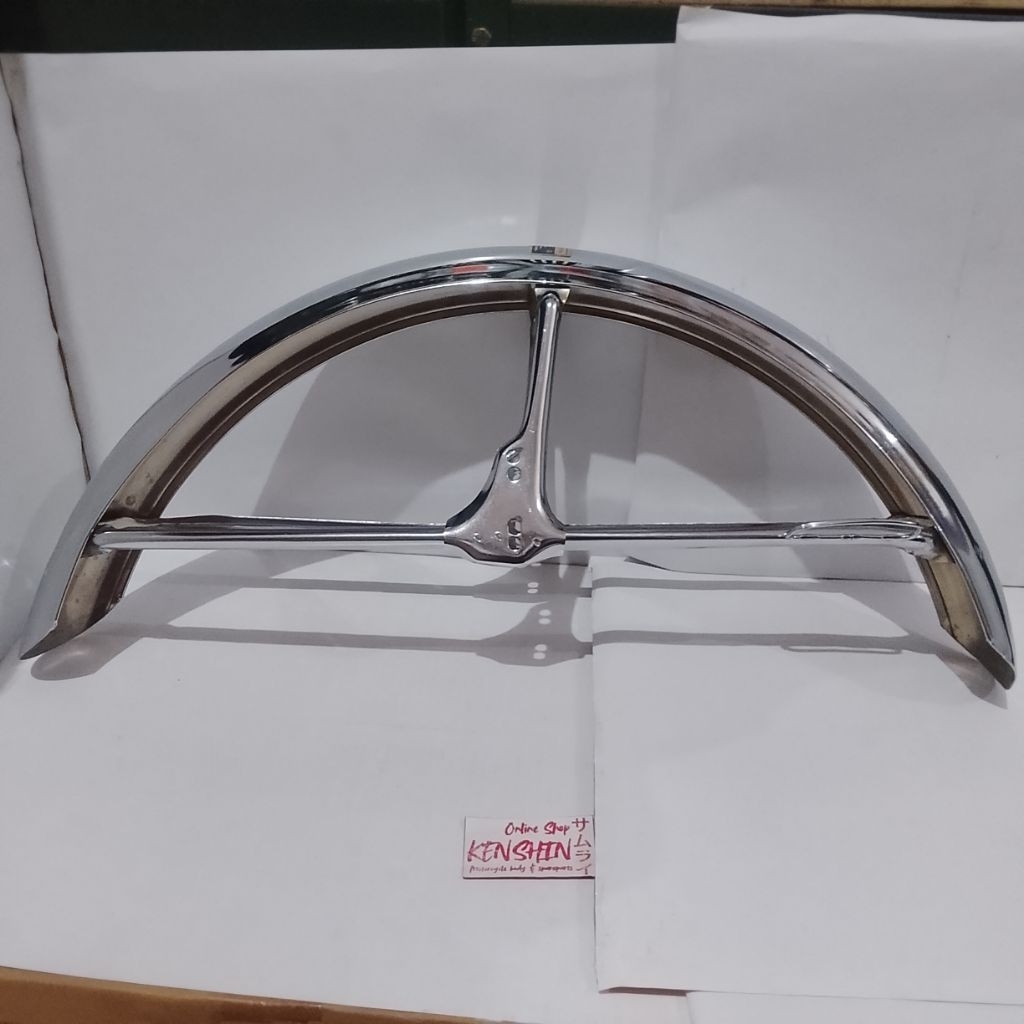 slebor depan Suzuki A100 URAMI.