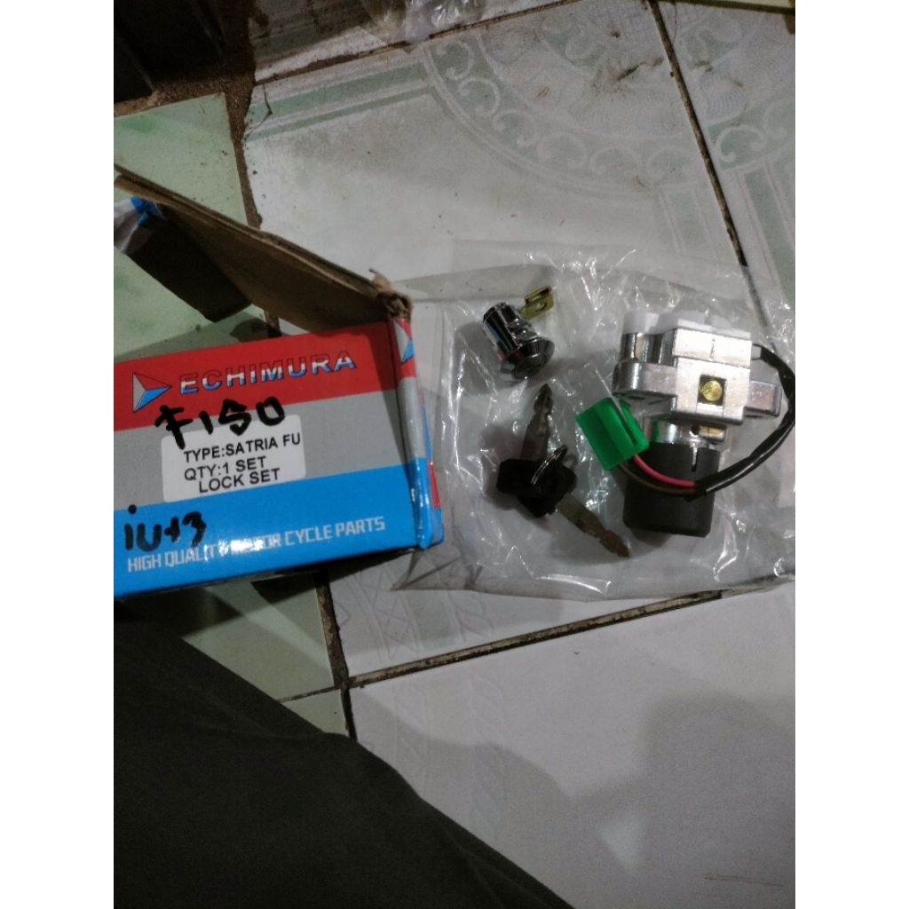 kunci kontak assy satria Fu 150 lama plus jok karbu barong 2005-2012 echimura