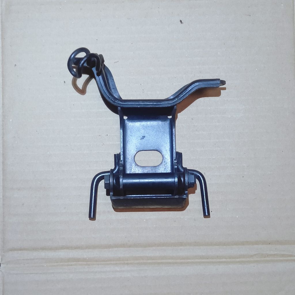 breket engsel jok Supra gtr dudukan pangkon jok engsel Supra gtr