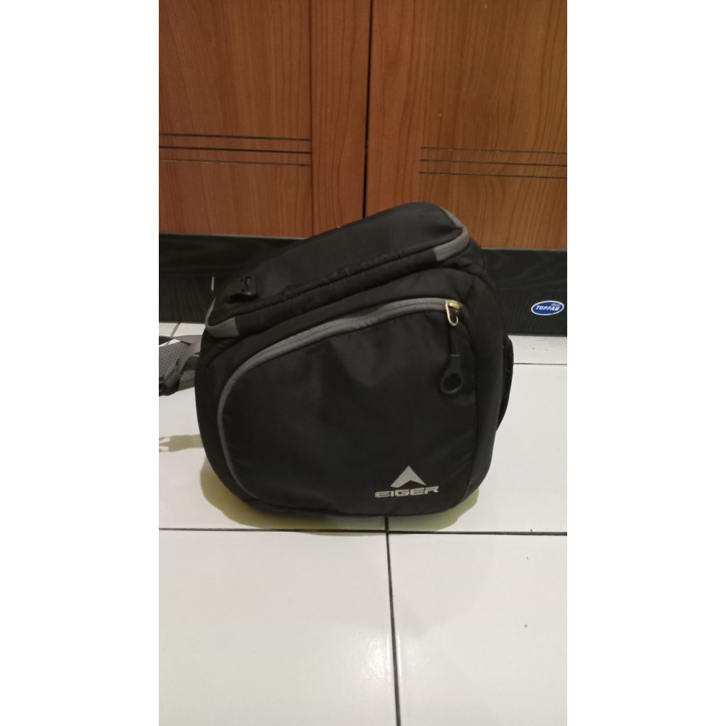 Eiger Tas Kamera Synchronic Black