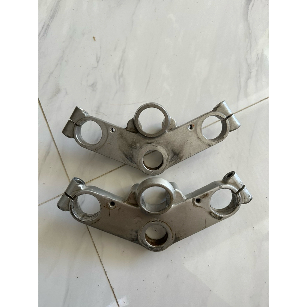 segitiga atas T atas ninja r new ninja r original